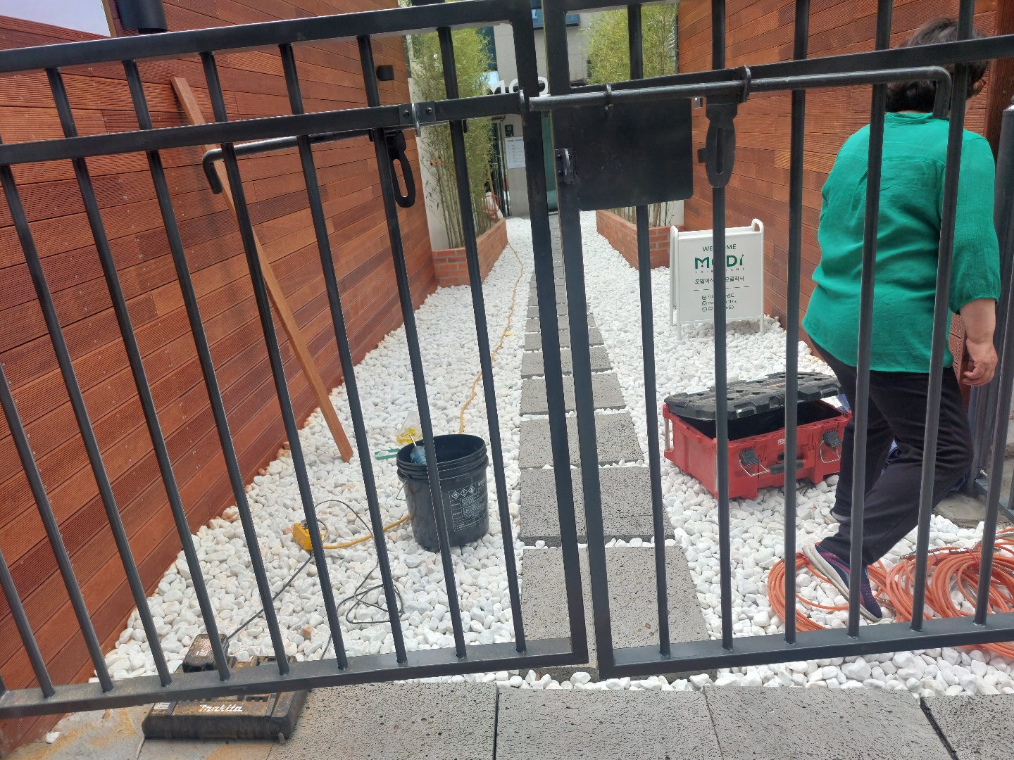 2000769928_6f5uF7Ws_d0c8cb500ab00402a6e76b9de4538ad2db041c07.jpg 이미지크게보기