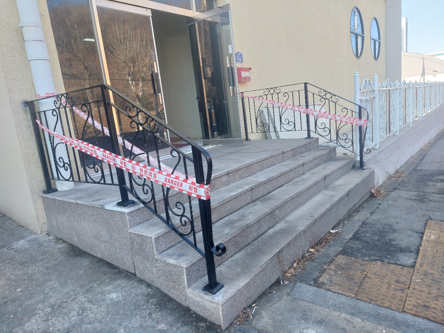 2000769928_BfmvhTYs_7be6b2ae3586237d3f6bd910b03b694f6c5378e1.jpg 이미지크게보기