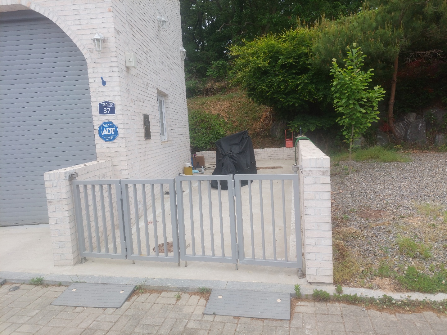 2000769928_C527VE0O_18162d70f393631900172761d6c43bdfe37bf812.jpg 이미지크게보기